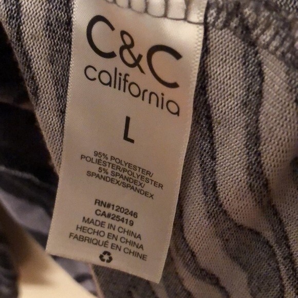 C&C California Large Gray Black V Neck Long Sleeve Lightweight zebra Sweater - Picture 9 of 9